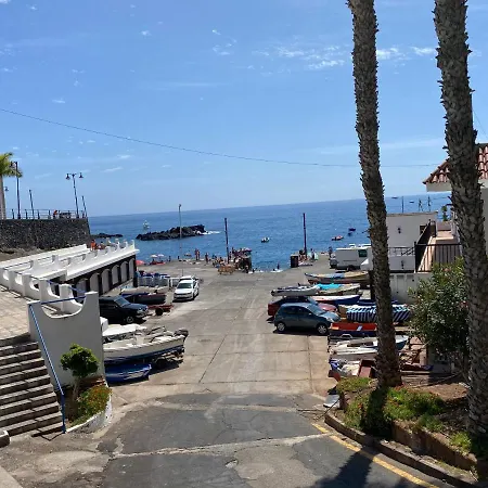 公寓 Apartamento Bajo De 2 Habitaciones Frente A La Playa De Alcala, Tenerife! *