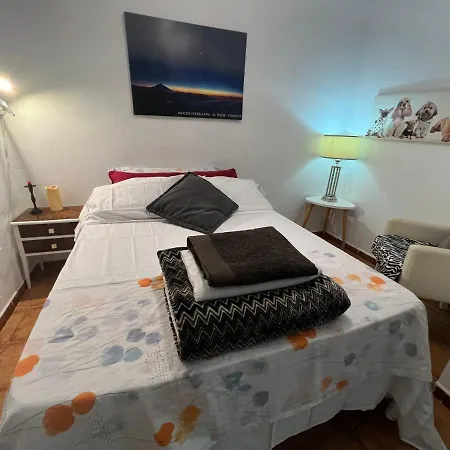 Apartamento Bajo De 2 Habitaciones Frente A La Playa De Alcala, Tenerife! 公寓 *