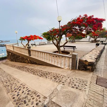 Apartamento Bajo De 2 Habitaciones Frente A La Playa De Alcala, Tenerife! * Alcalá la Real